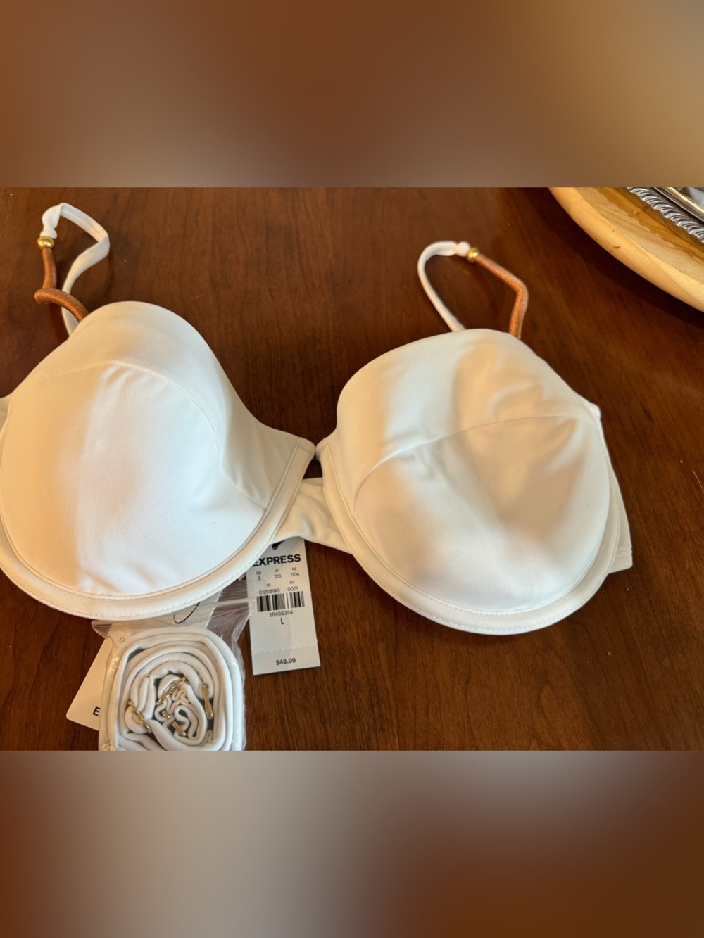 Express Cream Underwire Bra with Convertible Straps